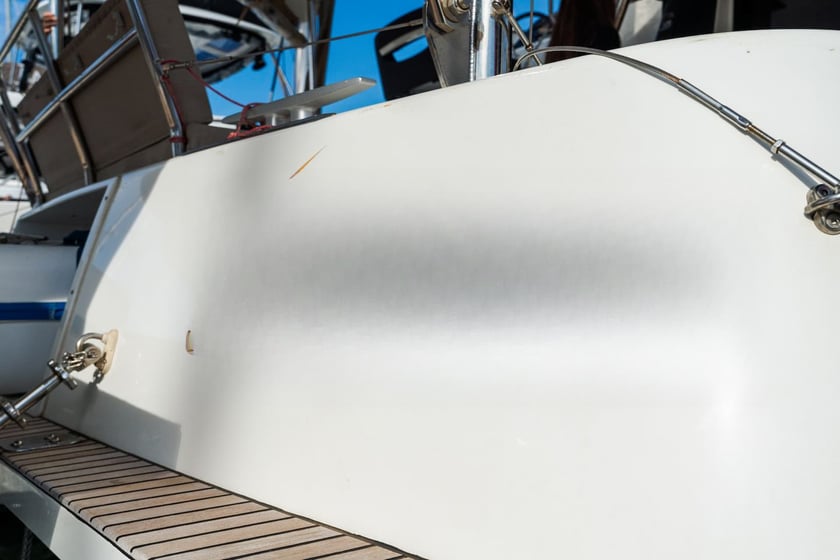 Olbia Catamarán Cabina 4  12  literas 12  invitados 12.94 m Número de anuncio: #16725 3