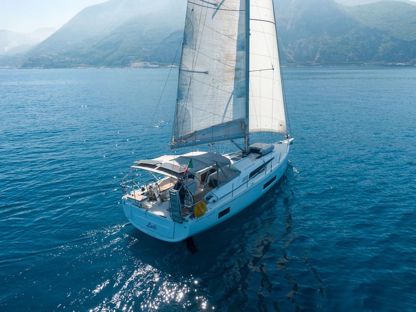 Castellammare di Stabia Sailboat 5 cabin 12 berths 12 guests 14.6 m Listing Number: #16762 4