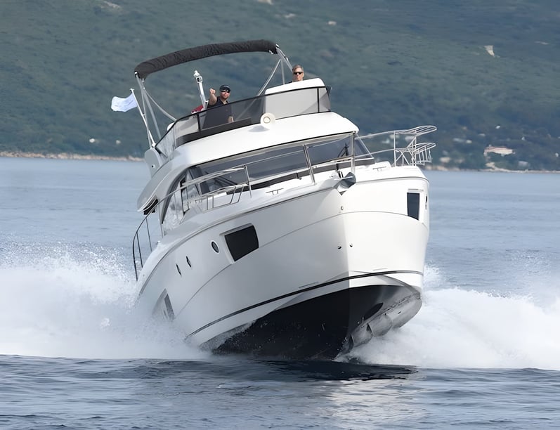 Šibenik Motorboat 3 cabin 6 berths 6 guests 13.6 m Listing Number: #16793 3