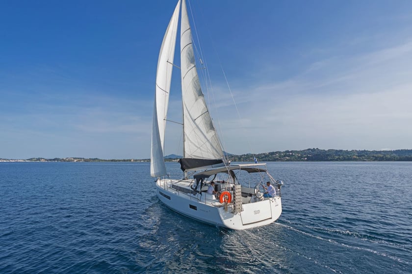 Gouvia Sailboat 6 cabin 12 berths 12 guests 14.42 m Listing Number: #16828 4