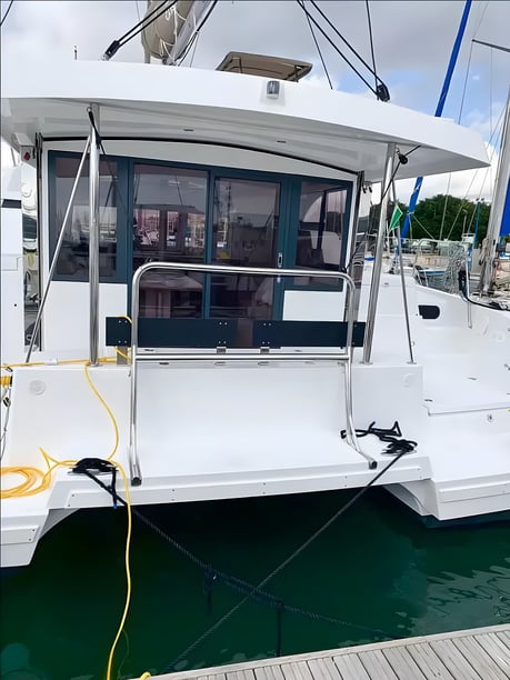 Golfo Aranci Catamaran Cabine 4  Couchettes 8  Invités 8  11.71 m Numéro de l'annonce: #16874 4