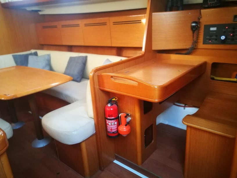 Rome Sailboat 5 cabin 11 berths 11 guests 15.65 m Listing Number: #16930 4