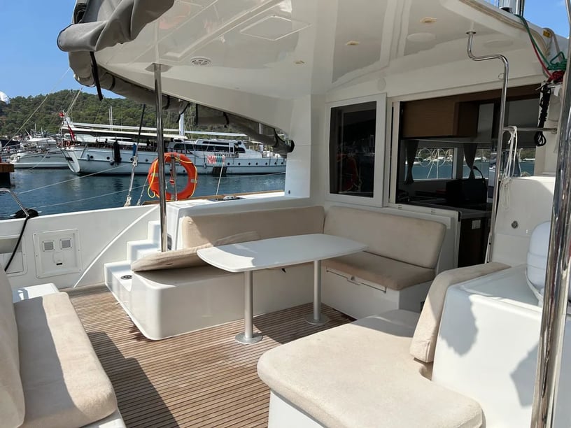 Fethiye Catamaran 4 cabin 8 berths 8 guests 11.74 m Listing Number: #16931 5
