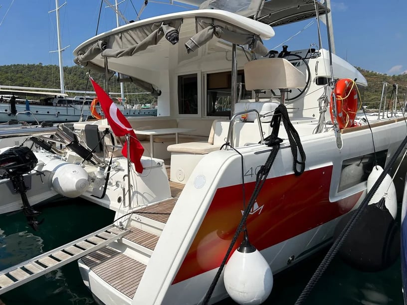 Fethiye Catamaran 4 cabin 8 berths 8 guests 11.74 m Listing Number: #16931 2