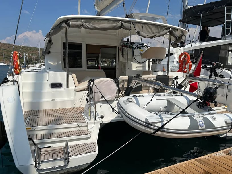 Fethiye Catamaran 4 cabin 8 berths 8 guests 11.74 m Listing Number: #16931
