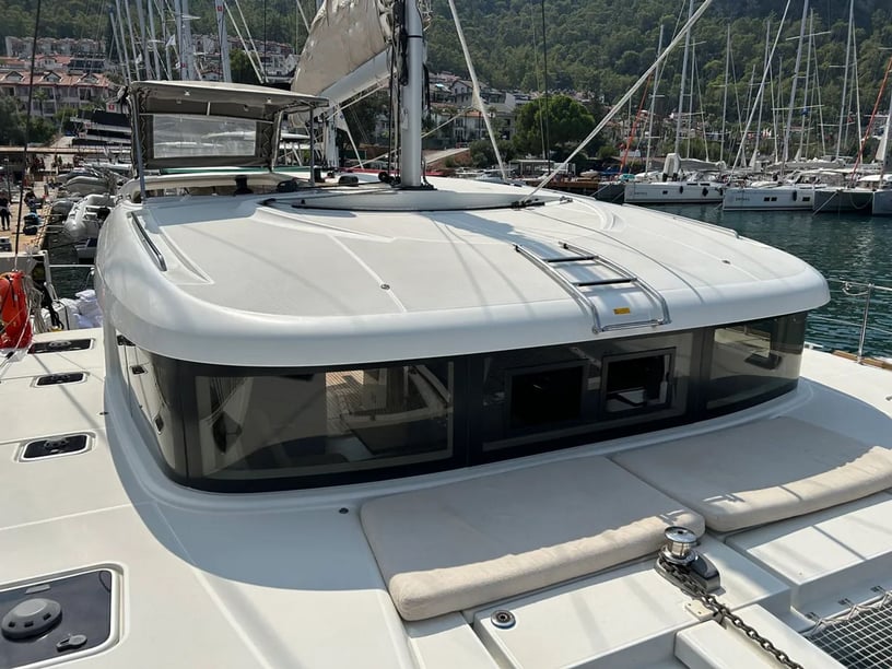 Fethiye Catamaran 4 cabin 8 berths 8 guests 11.74 m Listing Number: #16931 4