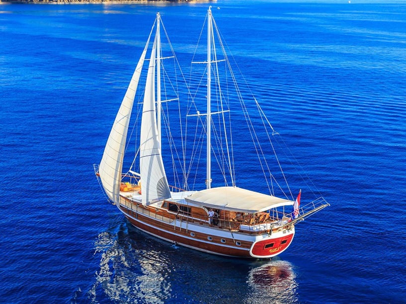 Split Gulet 7 cabin 14 berths 14 guests 28.7 m Listing Number: #16959 2