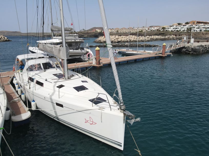 Ibiza Voilier Cabine 3  Couchettes 8  Invités 8  11.99 m Numéro de l'annonce: #17043 5