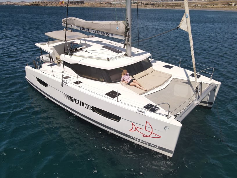 Ibiza Catamaran 4 cabin 10 berths 10 guests 11.73 m Listing Number: #17064