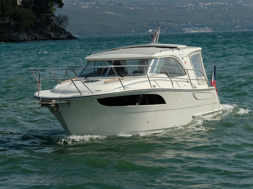 Sukošan Motorboat 2 cabin 4 berths 8 guests 9.46 m Listing Number: #17140