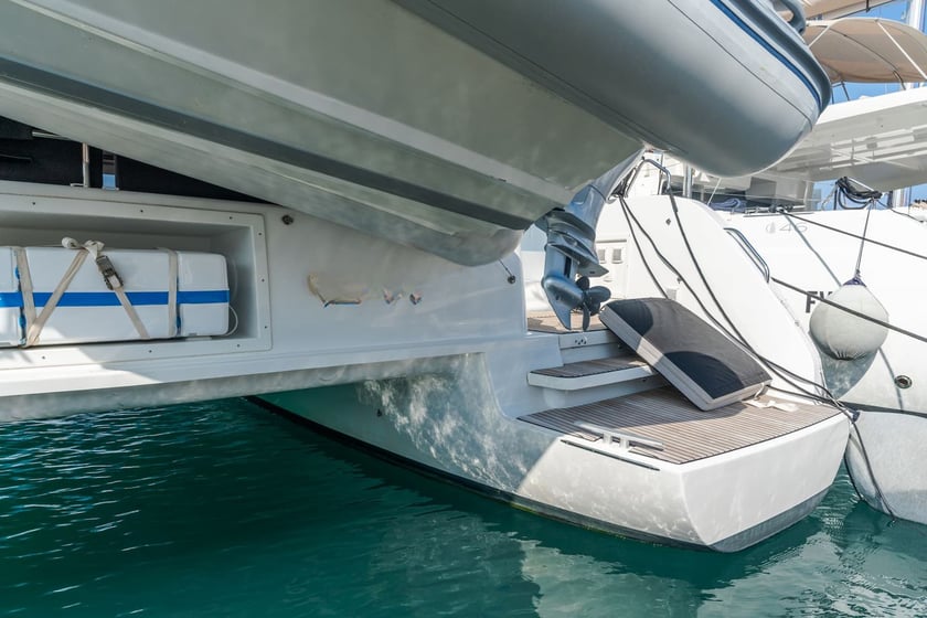 Capo d'Orlando Katamaran 4 Kabine 12 Liegeplätze 12 Gäste 13.99 m Nummer des Inserats: #17157 5