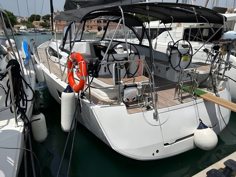 Palma di Maiorca Barca a vela cabina 5  cuccette 10  10  ospiti 16.16 m Numero dell'inserzione: #17201