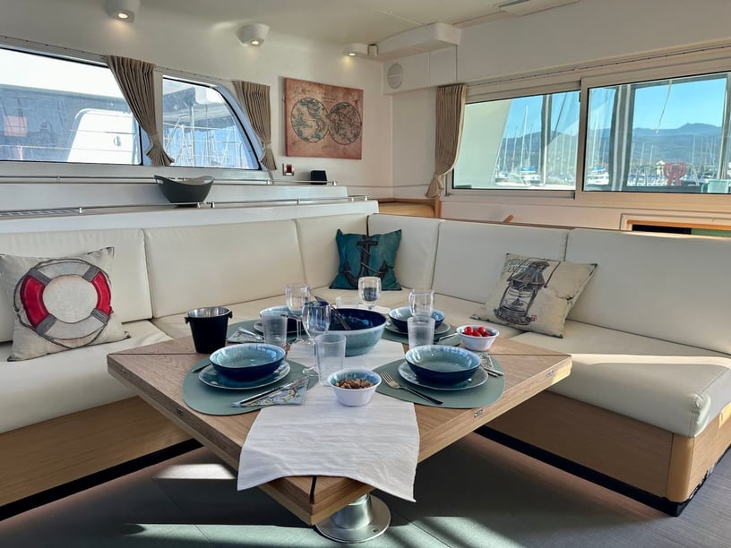 Palairos Catamaran 5 cabin 12 berths 8 guests 15.54 m Listing Number: #17226 3