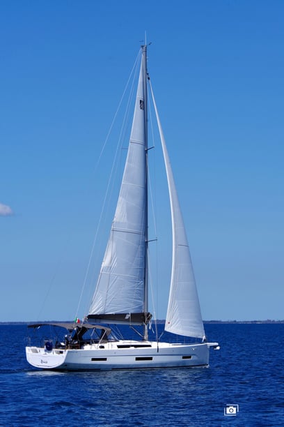Puntone Segelboot 6 Kabine 15 Liegeplätze 12 Gäste 16.35 m Nummer des Inserats: #17287 4