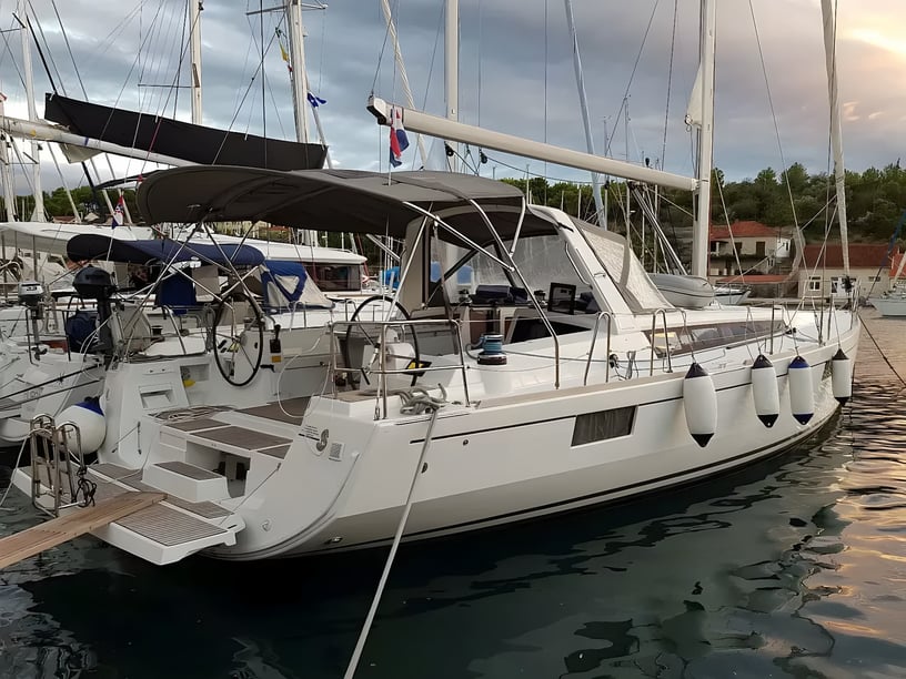 Punat Sailboat 5 cabin 11 berths 11 guests 14.6 m Listing Number: #17300 3
