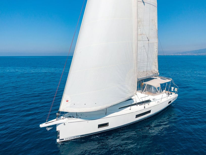 Castellammare di Stabia Sailboat 5 cabin 12 berths 12 guests 14.6 m Listing Number: #17308