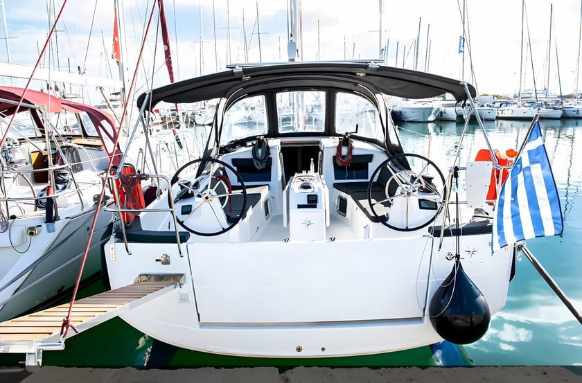 Gouvia Sailboat 3 cabin 8 berths 8 guests 12.35 m Listing Number: #17326
