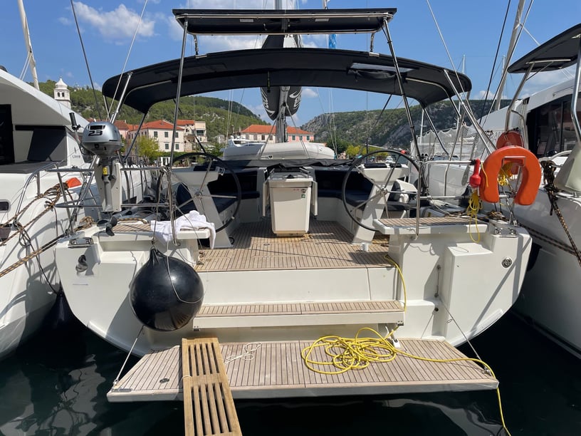 Skradin Sailboat 4 cabin 8 berths 8 guests 14.6 m Listing Number: #17335