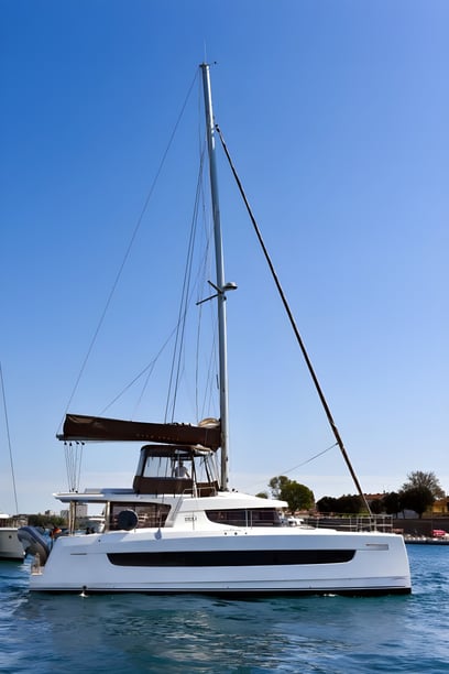 Zadar Catamaran 5 cabin 11 berths 11 guests 14.28 m Listing Number: #17339 3