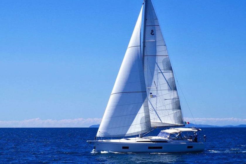 Puntone Segelboot 5 Kabine 13 Liegeplätze 13 Gäste 15.94 m Nummer des Inserats: #17342