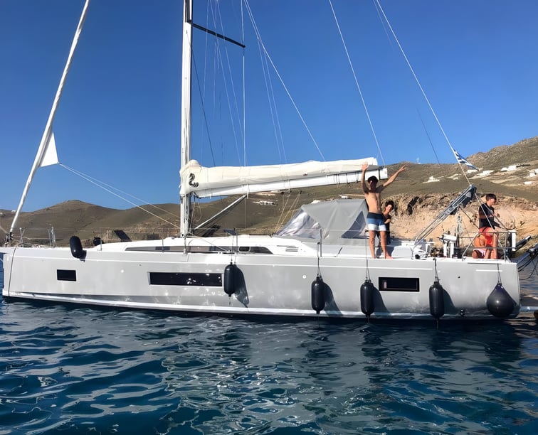 Kos Segelboot 6 Kabine 11 Liegeplätze 11 Gäste 15.94 m Nummer des Inserats: #17347 5