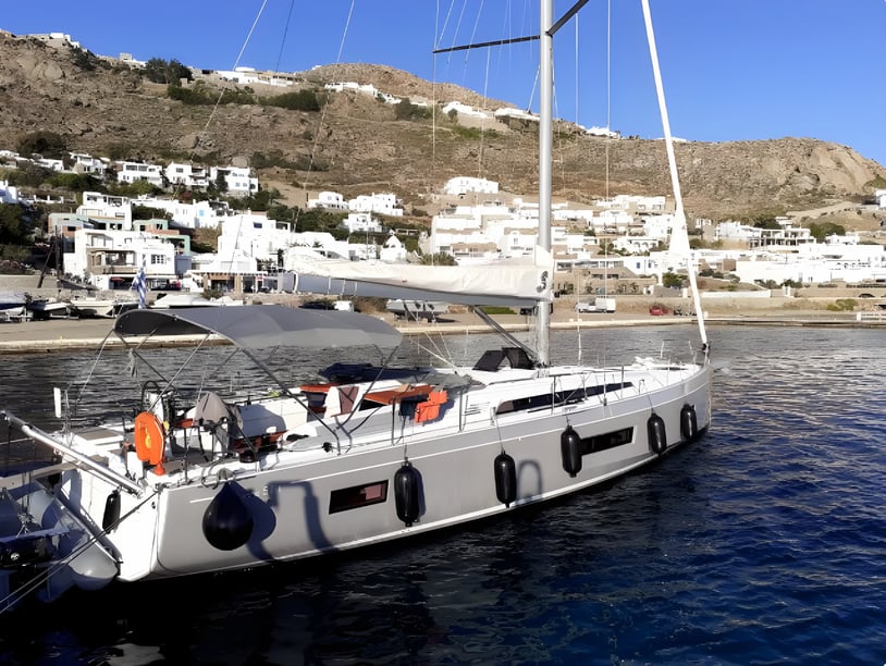 Kos Segelboot 6 Kabine 11 Liegeplätze 11 Gäste 15.94 m Nummer des Inserats: #17347 3