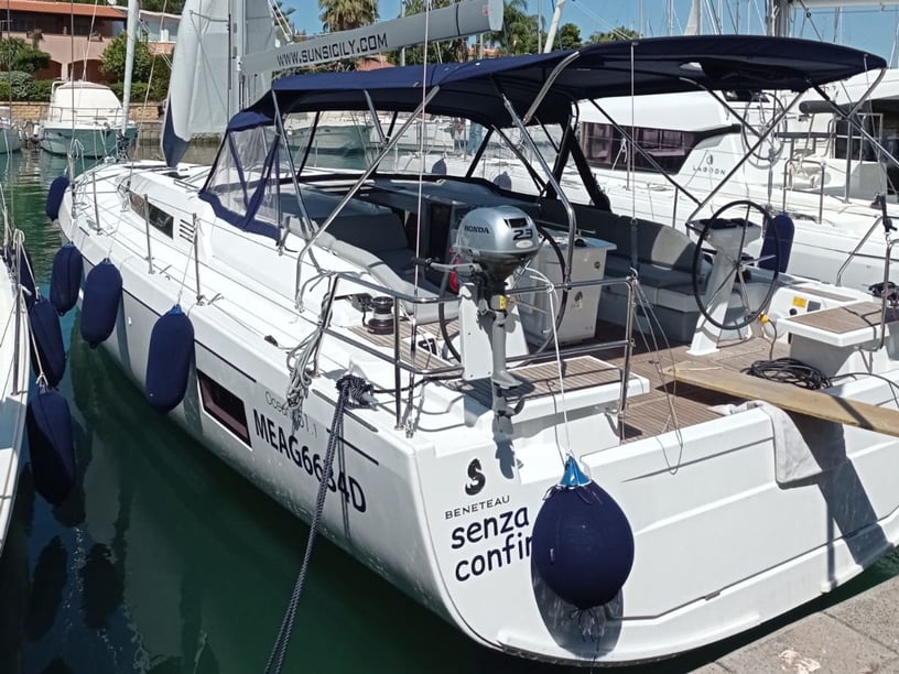 Furnari Sailboat 6 cabin 13 berths 13 guests 15.94 m Listing Number: #17362