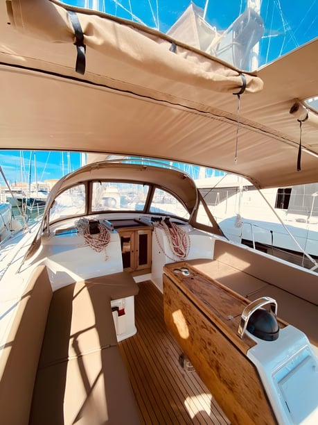 Lefkada Zeilboot Cabine 4  10  slaapplaatsen 10  gasten 14.32 m Lijstnummer: #17410 4