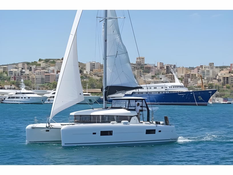 Lefkada Catamaran 6 cabin 10 berths 10 guests 12.8 m Listing Number: #17434