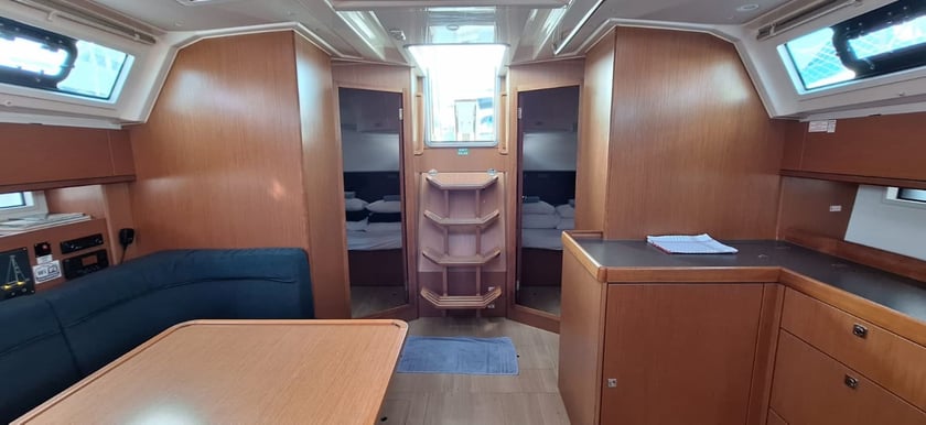 Trogir Sailboat 4 cabin 10 berths 10 guests 14.27 m Listing Number: #17460 3