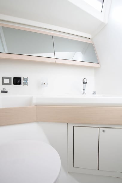 Capo d'Orlando Segelboot 5 Kabine 10 Liegeplätze 10 Gäste 14 m Nummer des Inserats: #17500 5