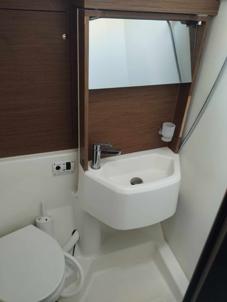 Lefkada Sailboat 5 cabin 10 berths 12 guests 15.94 m Listing Number: #17577 3