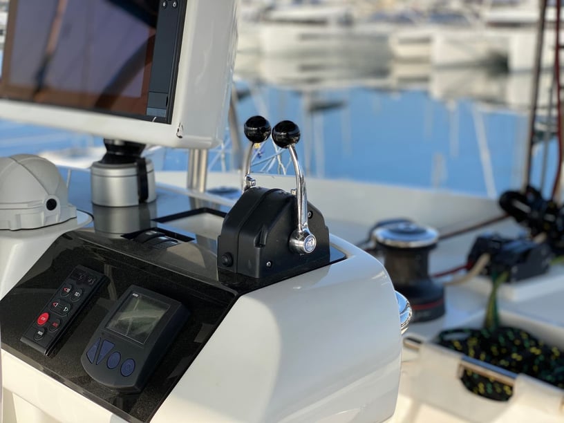 Sibenik Katamaran 5 Kabine 12 Liegeplätze 12 Gäste 15.84 m Nummer des Inserats: #17641 5