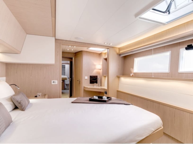 Sibenik Katamaran 5 Kabine 12 Liegeplätze 12 Gäste 15.84 m Nummer des Inserats: #17641 4