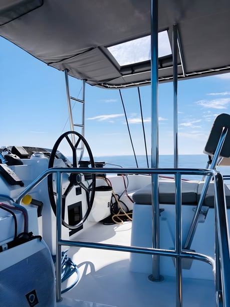 Gouvia Catamarano cabina 6  cuccette 12  12  ospiti 13.79 m Numero dell'inserzione: #17741 3