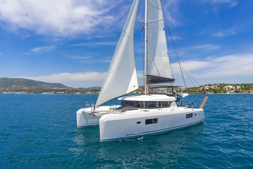 Volos Catamaran 6 cabin 10 berths 10 guests 12.8 m Listing Number: #17823 5