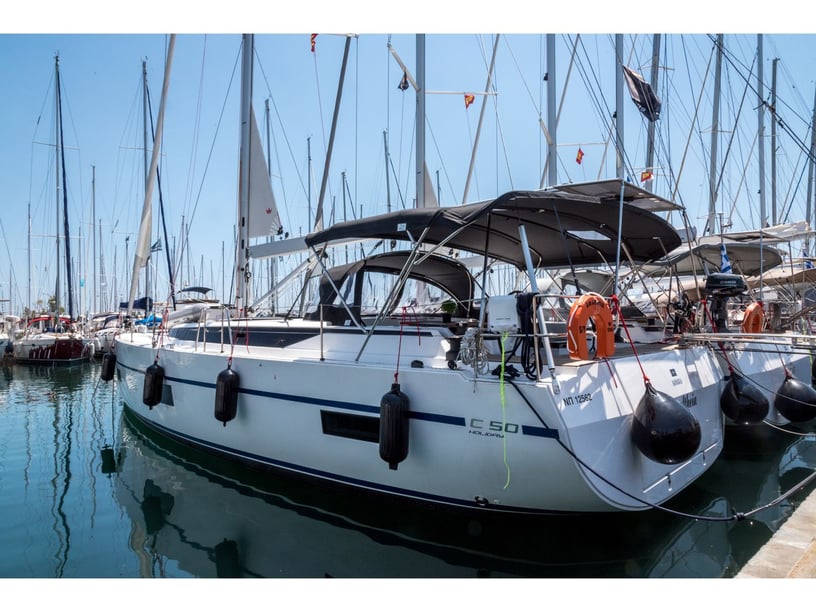 Preveza Sailboat 5 cabin 12 berths 12 guests 15.39 m Listing Number: #17844