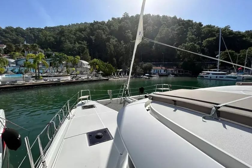 Fethiye Catamarano cabina 4  cuccette 8  9  ospiti 13.99 m Numero dell'inserzione: #17870 4