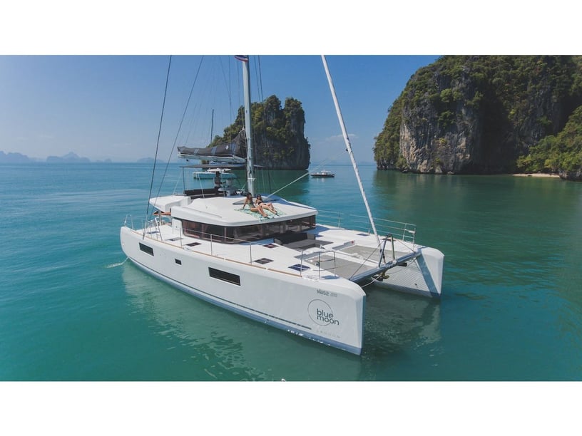 Phuket Catamarano cabina 5  cuccette 10  10  ospiti 15.85 m Numero dell'inserzione: #17875