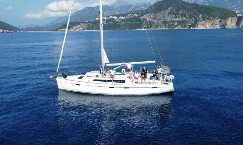 Herceg Novi Sailboat 5 cabin 11 berths 11 guests 14.99 m Listing Number: #17906 4