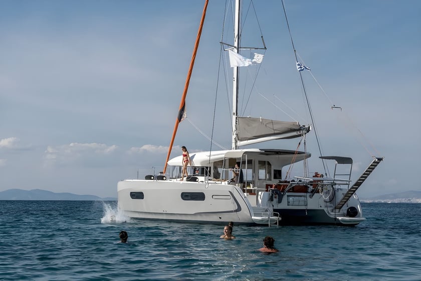 Kos Catamaran 6 cabin 12 berths 12 guests 11.74 m Listing Number: #17911 3