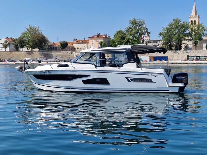 Zadar Motorboat 3 cabin 8 berths 8 guests 10.5 m Listing Number: #17917