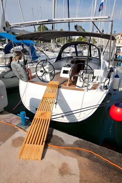 Zadar Sailboat 2 cabin 5 berths 5 guests 9.99 m Listing Number: #17969 4