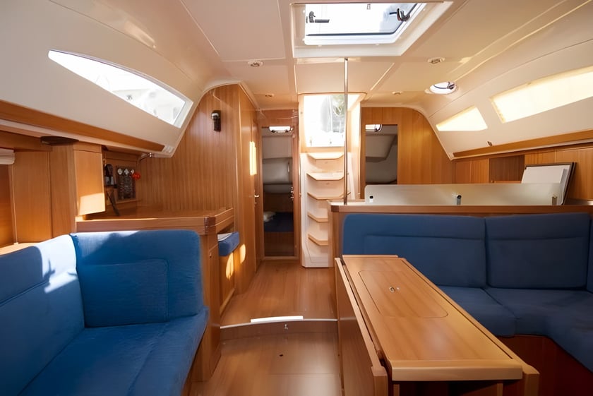 Pula Yelkenli 4 kabin Konaklama 10 kişi Seyir 10 kişi 13.41 m İlan No: #17982 4