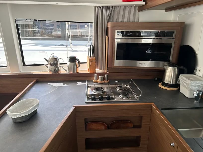 Fethiye Katamaran 4 Kabine 8 Liegeplätze 9 Gäste 12.8 m Nummer des Inserats: #18012 5