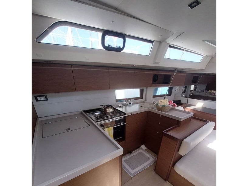 Preveza Sailboat 6 cabin 12 berths 12 guests 15.94 m Listing Number: #18017 3