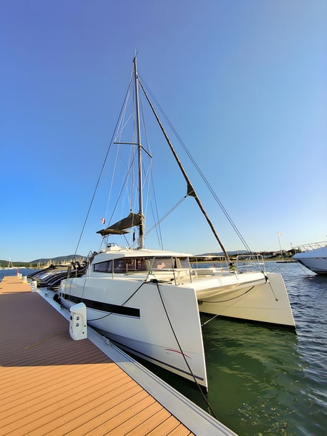 Grimaud Catamaran 3 cabin 6 berths 6 guests 12.35 m Listing Number: #18092