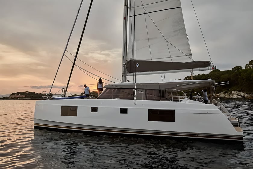 Cogolin Catamaran 4 cabin 7 berths 7 guests 13.79 m Listing Number: #18100 5