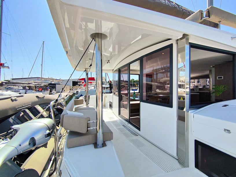 Cogolin Catamaran 4 cabin 8 berths 8 guests 13.48 m Listing Number: #18111 4