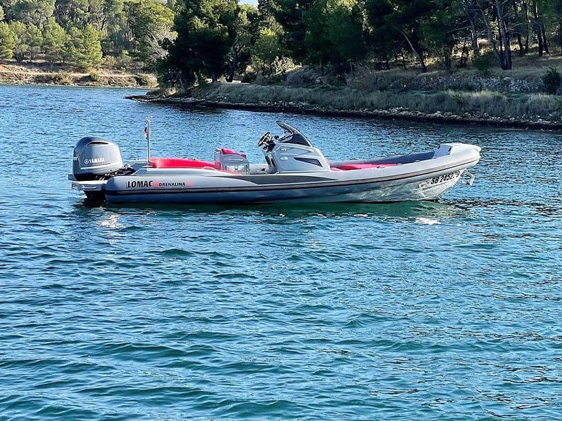 Sibenik Lancha motora   8  invitados 7.85 m Número de anuncio: #18179